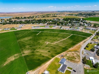 8 Freeman Dr, Othello, WA 99344