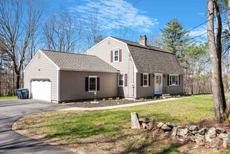 389 Deerfield Rd, Allenstown, NH 03275