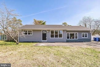 209 Manahawkin Trail, Browns Mills, NJ 08015