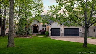 91 Muirfield Ct, Sunrise Beach, MO 65079