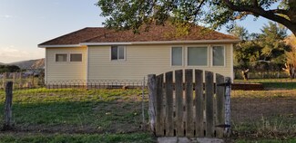 34 Center St, Teasdale, UT 84773