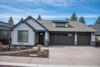 3067 NW Hidden Ridge Dr, Bend, OR 97703