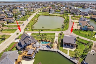 1775 Tiki Dr, Galveston, TX 77554