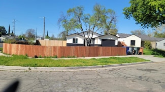 4211 E Ball Ave, Fresno, CA 93702