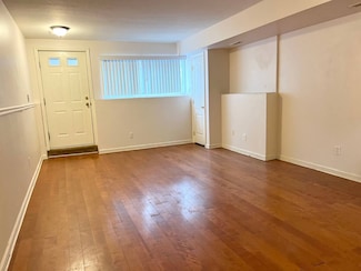 35 Chesterfield Ln Unit 1, Staten Island, NY 10314