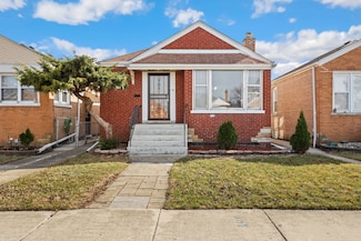 3711 W 69th St, Chicago, IL 60629