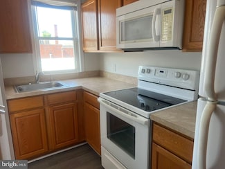 22695 Washington St Unit 2, Leonardtown, MD 20650