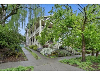 8729 N Willamette Blvd, Portland, OR 97203
