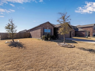 240 Garrett St, Anna, TX 75409