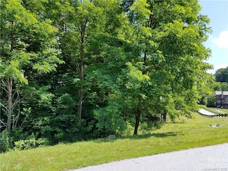 LOT 1915 Preserve Ct, Hendersonville, NC 28791