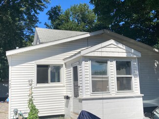 927 Maple St, Niles, MI 49120