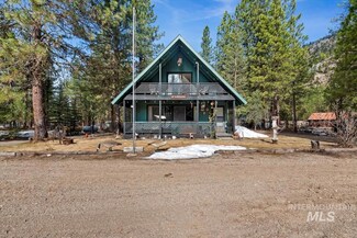 10 Bransons Dr, Lowman, ID 83637