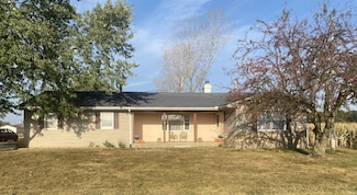 5990 E Maple St, Salamonia, IN 47381