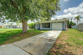 1209 SE 36th St, Cape Coral, FL 33904