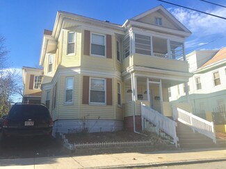 86 Warwick St Unit 88, Lawrence, MA 01841