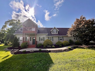 7099 N Scotts Ridge Rd, Madison, IN 47250