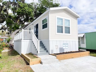 27 Heron Dr, Ellenton, FL 34222