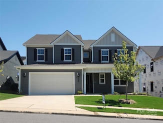 220 Windy Dell Dr, Tega Cay, SC 29708
