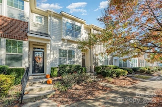 3252 Bending Birch Place, Charlotte, NC 28206