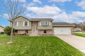 14219 Windsor St, Cedar Lake, IN 46303