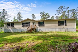 190 Whispering Pines Trail, Interlachen, FL 32148