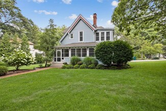 655 Oakwood Ave, Saint Louis, MO 63119