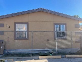 315 River Front St, Laredo, TX 78046