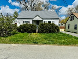 15 Elmhurst St, Waterville, ME 04901
