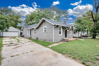 2135 S Exchange St, Wichita, KS 67213
