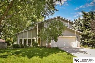 5906 S 149th St, Omaha, NE 68137