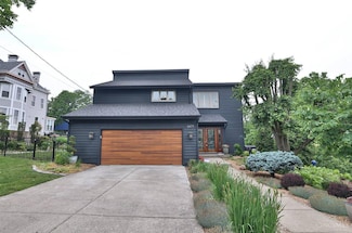 3477 Mcfarlan Rd, Cincinnati, OH 45211