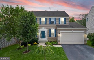 35513 Hudson St, Round Hill, VA 20141