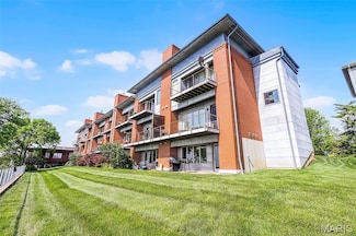 5310 Chouteaus Bluff Dr Unit 5310, Saint Louis, MO 63111