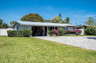 137 NW 7th St, Boca Raton, FL 33432