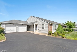 6 Lynn Ct Unit 67A, Florham Park, NJ 07932