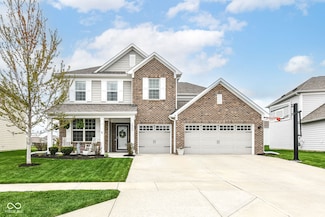 6040 Juniper Ct, Whitestown, IN 46075