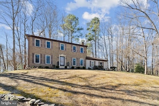 39375 Thomas Dr, Mechanicsville, MD 20659
