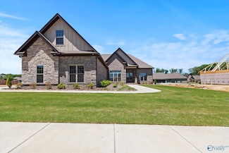 22949 Gunner Cir, Athens, AL 35613