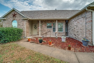 144 Red Rd, Howe, TX 75459