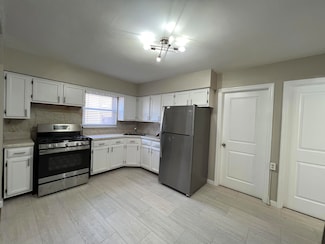 90 Lincoln St Unit 1, Jersey City, NJ 07307