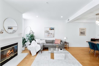 1951 Ofarrell St Unit 204, San Mateo, CA 94403