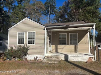 800 N Steele St, Sanford, NC 27330