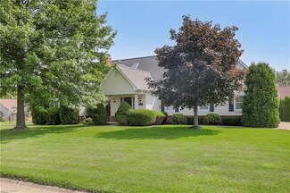 1192 Edgewood Cir NW Unit 84, Carrollton, OH 44615