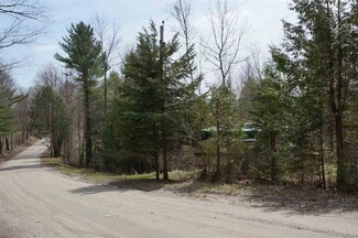 716 Swett Rd, Danville, VT 05828