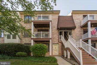 7112 Hilltop Dr Unit 80, Brookhaven, PA 19015