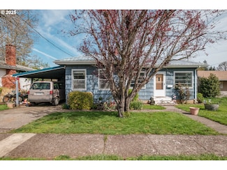 940 Cedar St, Sweet Home, OR 97386