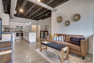293 Plus Park Blvd Unit 205, Nashville, TN 37217