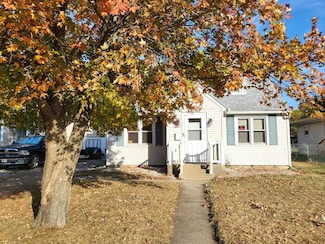 707 10th Ave, Rock Falls, IL 61071