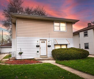 4443 S 5th Place Unit 4445, Milwaukee, WI 53207