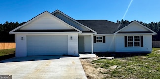 47 Manassas Station Rd, Claxton, GA 30417